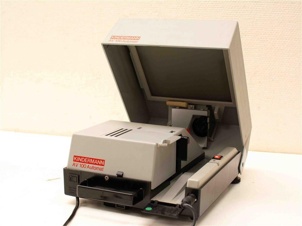Kindermann Diaprojektor 38696, Audio, Tv en Foto, Diaprojectors, Ophalen of Verzenden, Gebruikt
