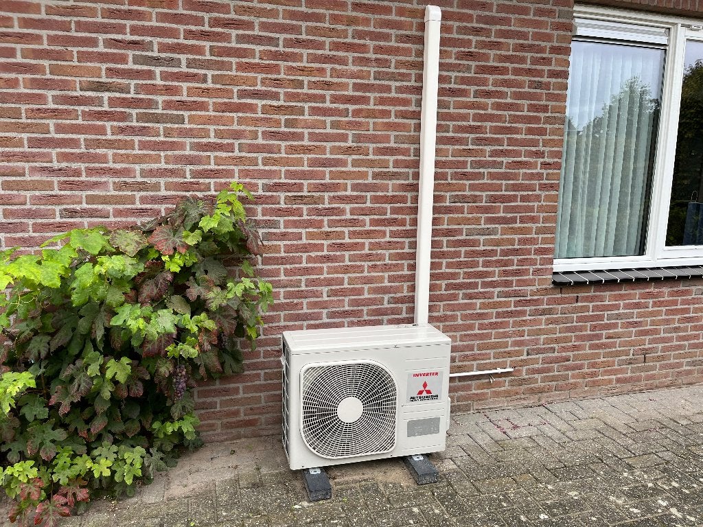 Mitsubishi Inverter Wandairco Buitenunit - Zo goed als nieuw, Witgoed en Apparatuur, Ophalen, Koelen en Ontvochtigen, Afstandsbediening