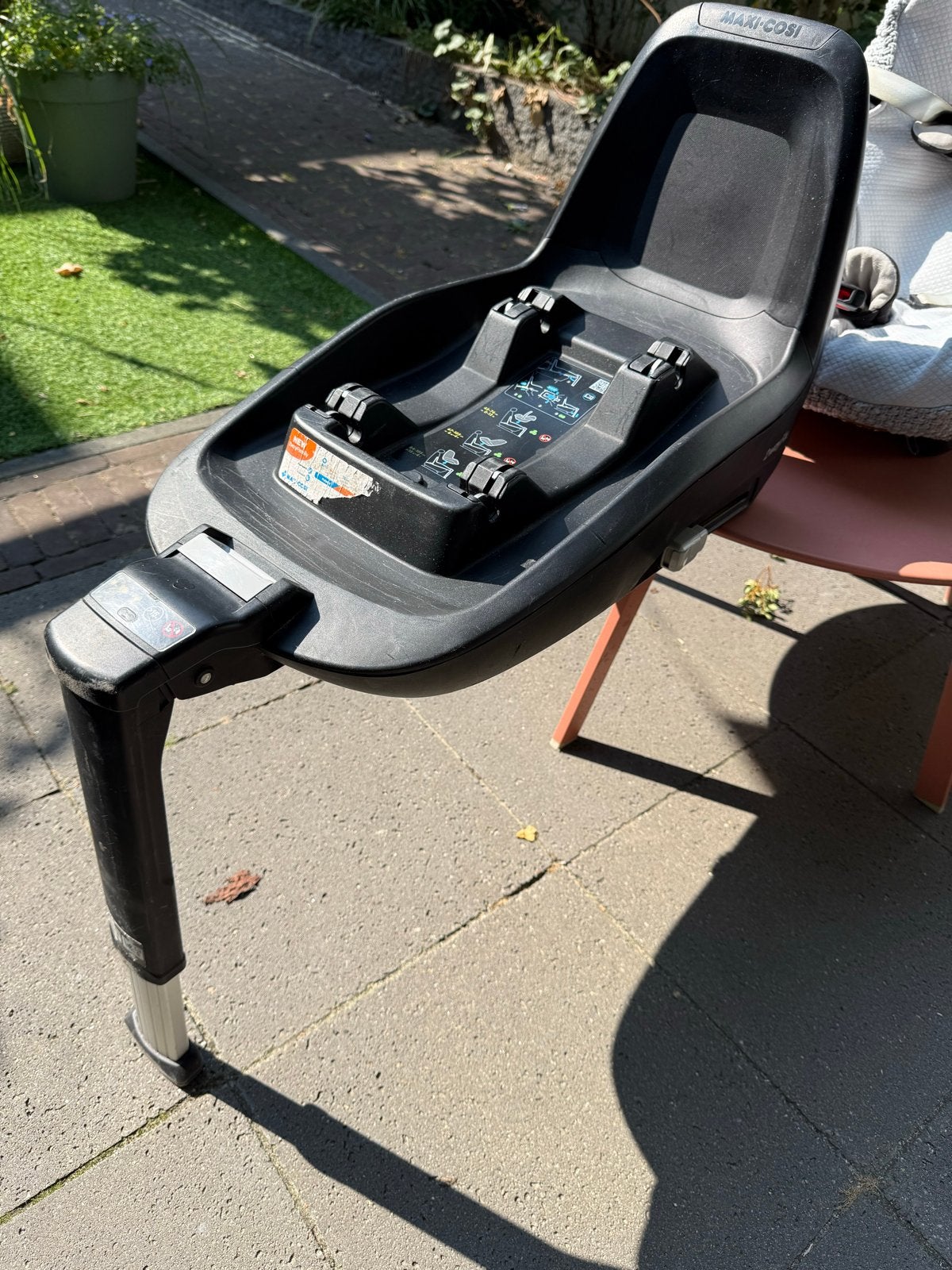 Maxi-Cosi 2wayFix Isofix Base met Pebble Plus Autostoel, Gebruikt, Isofix, 0 t/m 13 kg, Maxi-Cosi