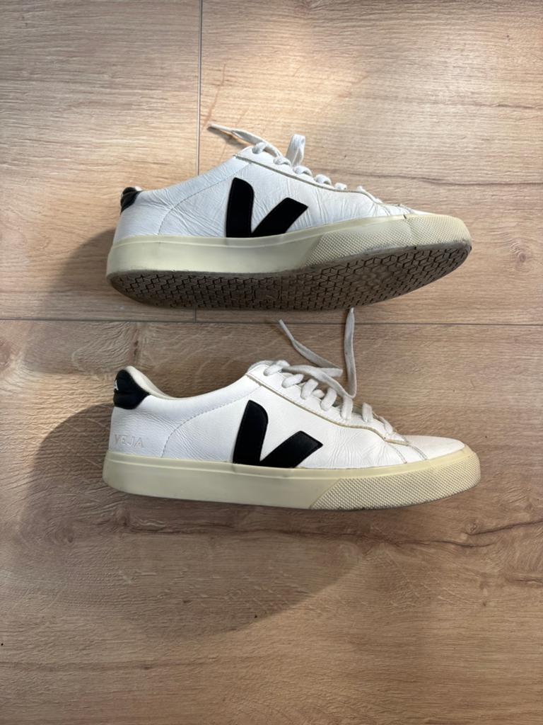 Veja campo sneakers, Wit, Ophalen of Verzenden, Sneakers of Gympen, Gedragen
