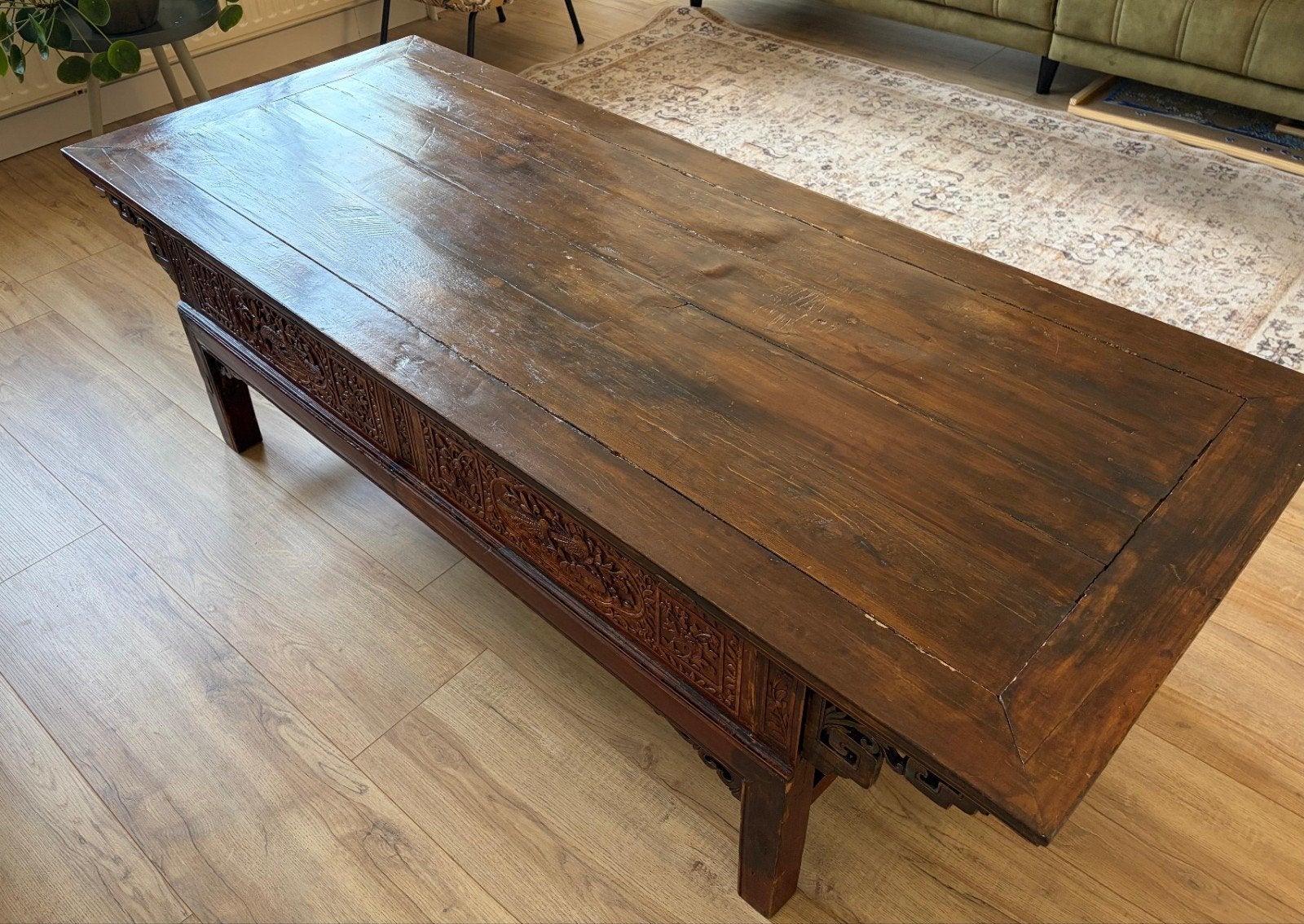 Antieke Chinese Salontafel met Houtsnijwerk en 2 Lades, Ophalen, Gebruikt, 50 tot 100 cm, Chinees