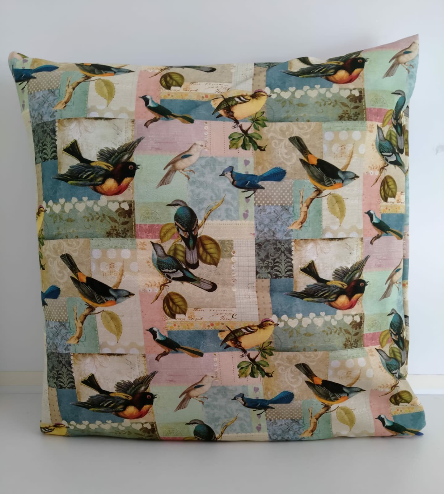2 x Nieuwe Vogels Vogeltjes Kussenhoezen. Nu 10.00, Huis en Inrichting, Woonaccessoires | Kussens, Ophalen of Verzenden, Nieuw