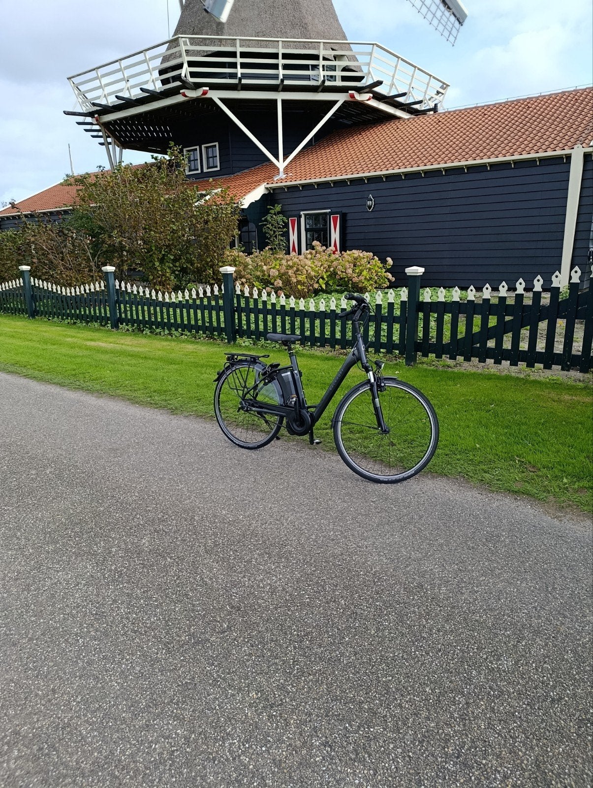 kalkhoff Tasman, Fietsen en Brommers, Zo goed als nieuw, 51 tot 55 cm, 50 km per accu of meer, Ophalen