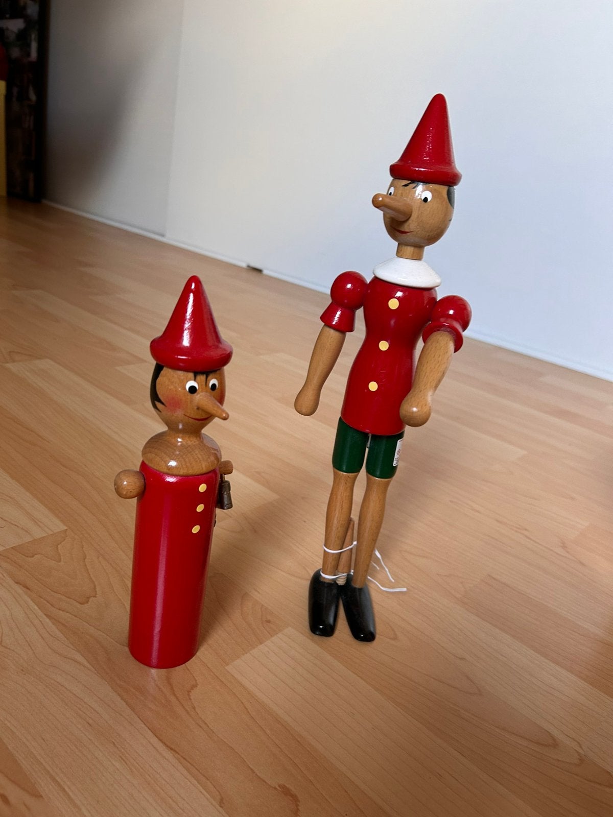 Houten Pinokkio’s, spaarpot en beweegbare/langere neus pop, Ophalen of Verzenden, Zo goed als nieuw