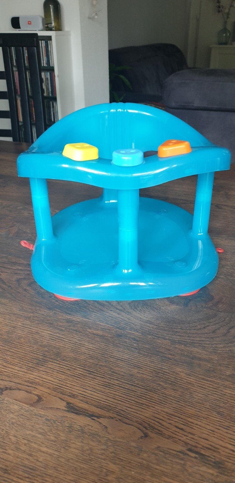 Blauwe badring met zuignappen en 3 draaifiguurtjes, Overige merken, Ophalen of Verzenden, Zo goed als nieuw, Badzitje of Badring
