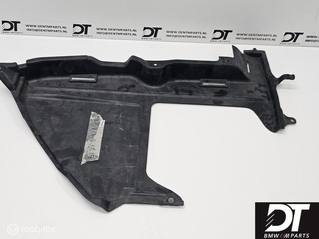 Bodemplaat BMW E46 316 318 51718218123, Auto-onderdelen, Nieuw, Ophalen of Verzenden
