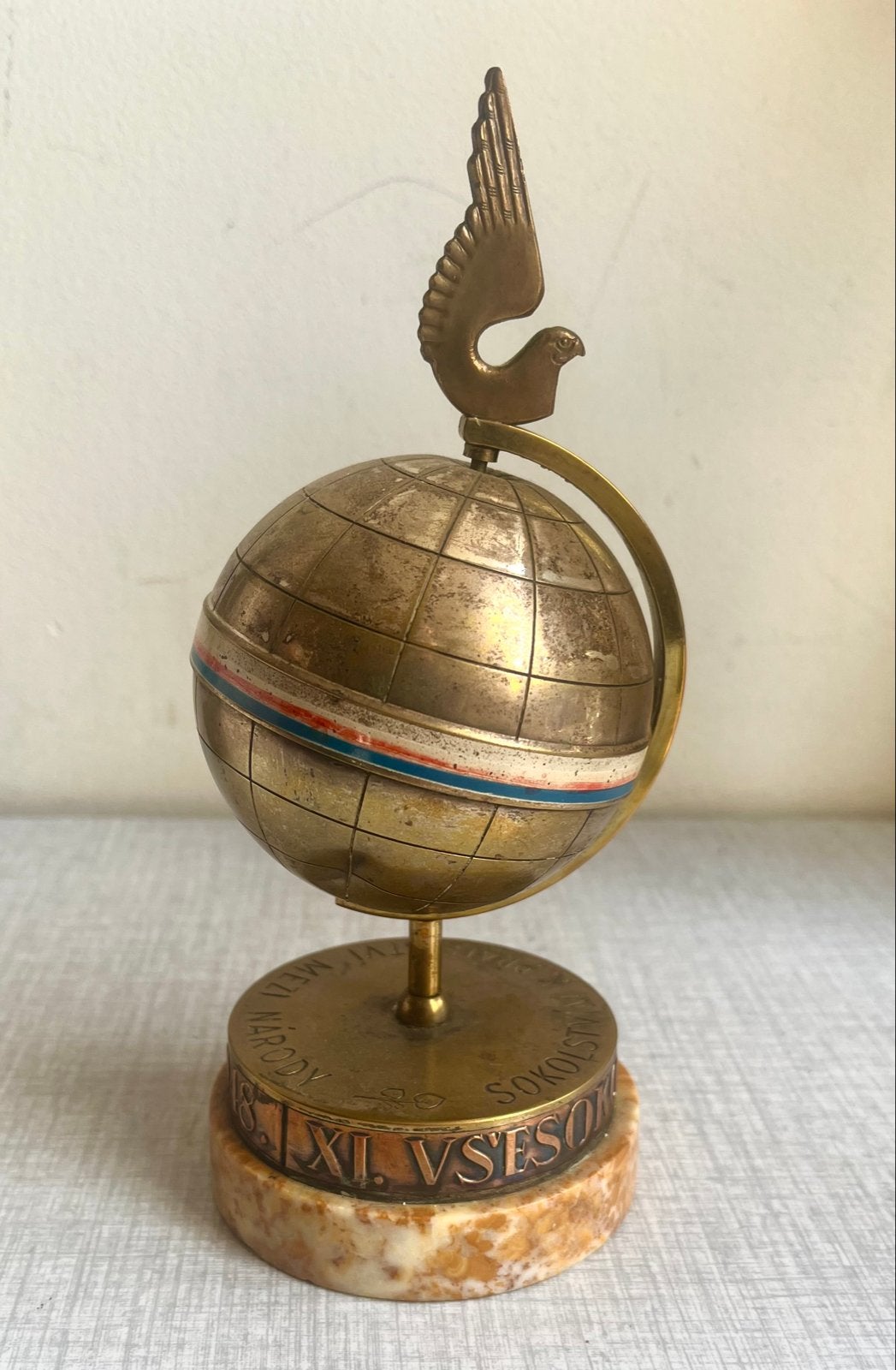 Vintage Wereldbol met Duif - Messing en Marmer, Verzenden