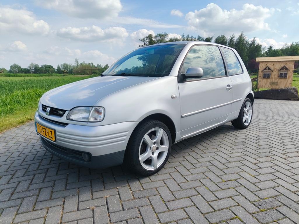 Seat Arosa 6n 1.4 16V 74KW 100PK bj 2000 Zilver Airco Apk, Auto's, Seat, Voorwielaandrijving, 31 €/maand, 4 stoelen, 100 pk