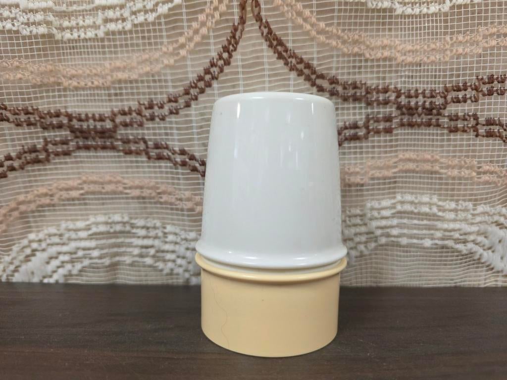 Tupperware vintage eierdop met warmhouddop zachtgeel, Huis en Inrichting, Keuken | Tupperware, Tupperware, ., Overige typen, Ophalen of Verzenden
