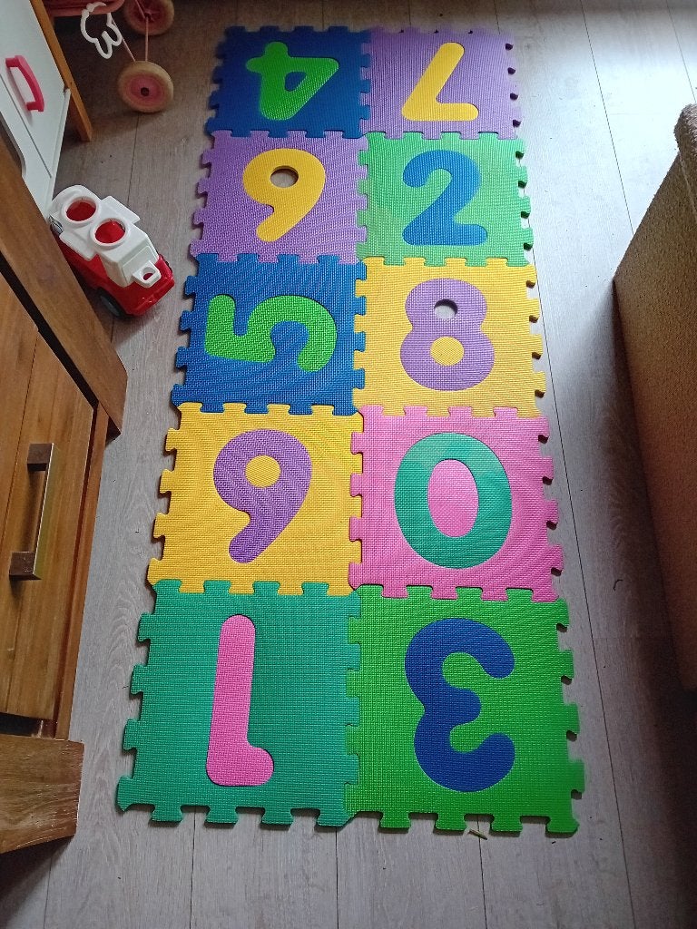 speelmat cijfers 0 t/m 9 (foam), Ophalen, Gebruikt, Kleed of Kussen, Meerkleurig