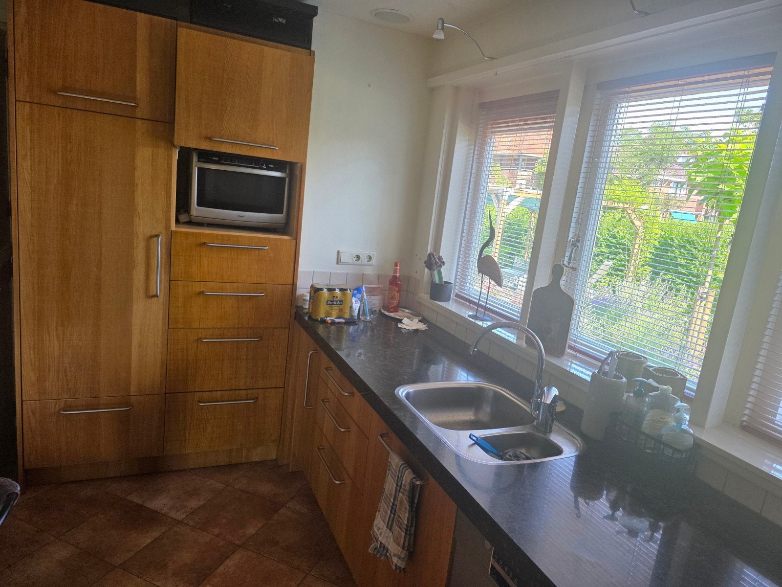 Massief houten keuken., Huis en Inrichting, Keuken | Complete keukens, Ophalen, Gebruikt, Graniet of Steen