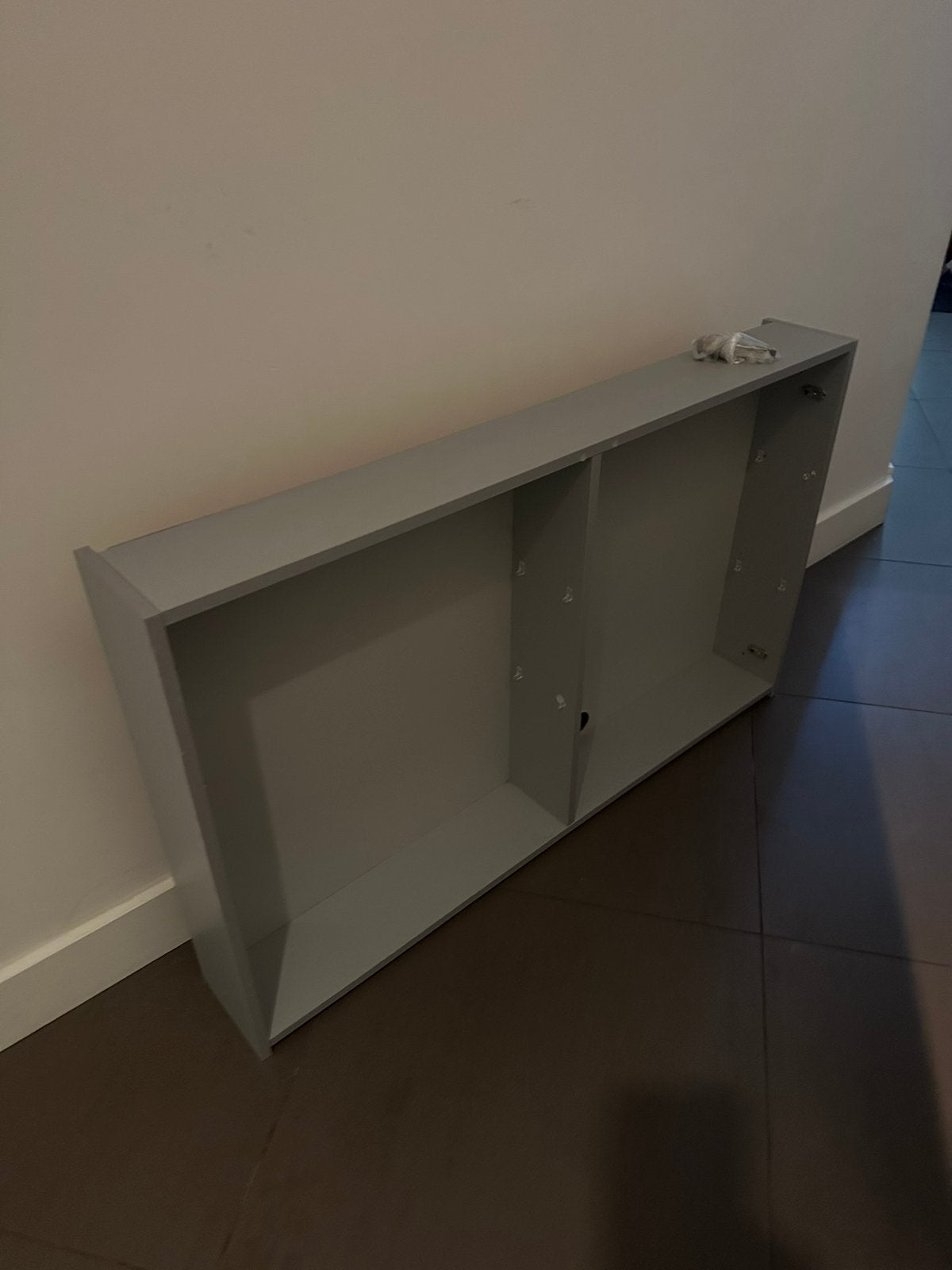 Toiletkast, Ophalen