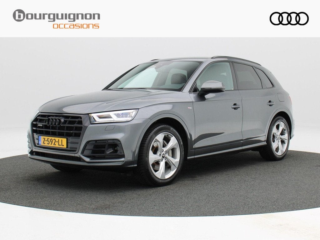 Audi Q5 55 TFSi e quattro Competition 367 Pk | Stoelverwarmi