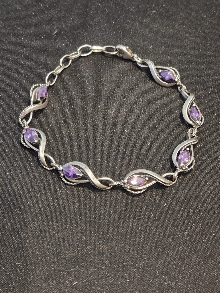 (260) 925 zilveren armband met 8 navette amethisten, Gebruikt, Paars, Ophalen of Verzenden, Met edelsteen