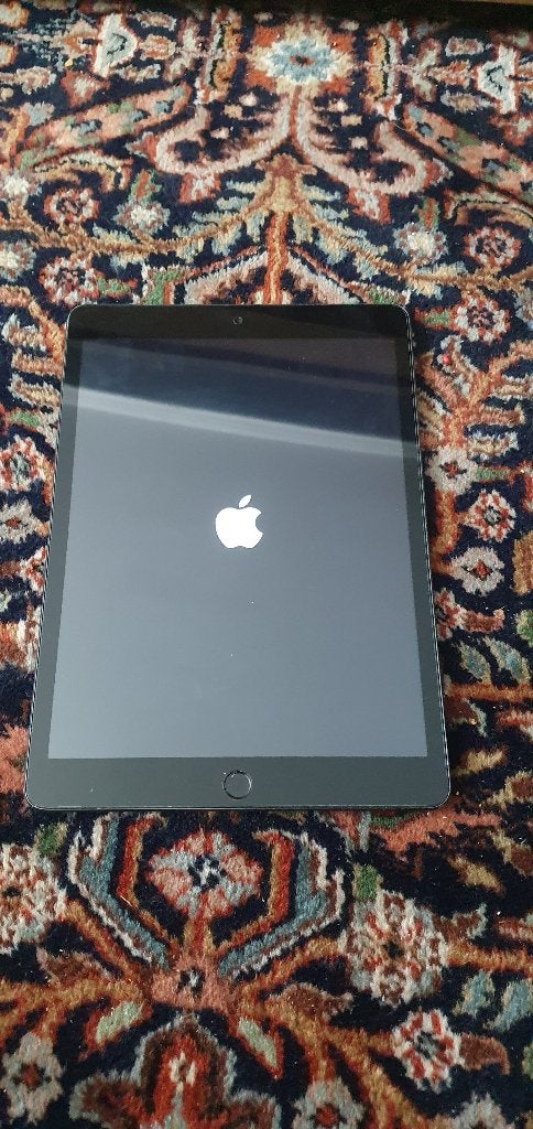 iPad 10.2 2019 (A2197), Computers en Software, Apple iPads, 10 inch, Apple iPad, Ophalen of Verzenden, Zo goed als nieuw