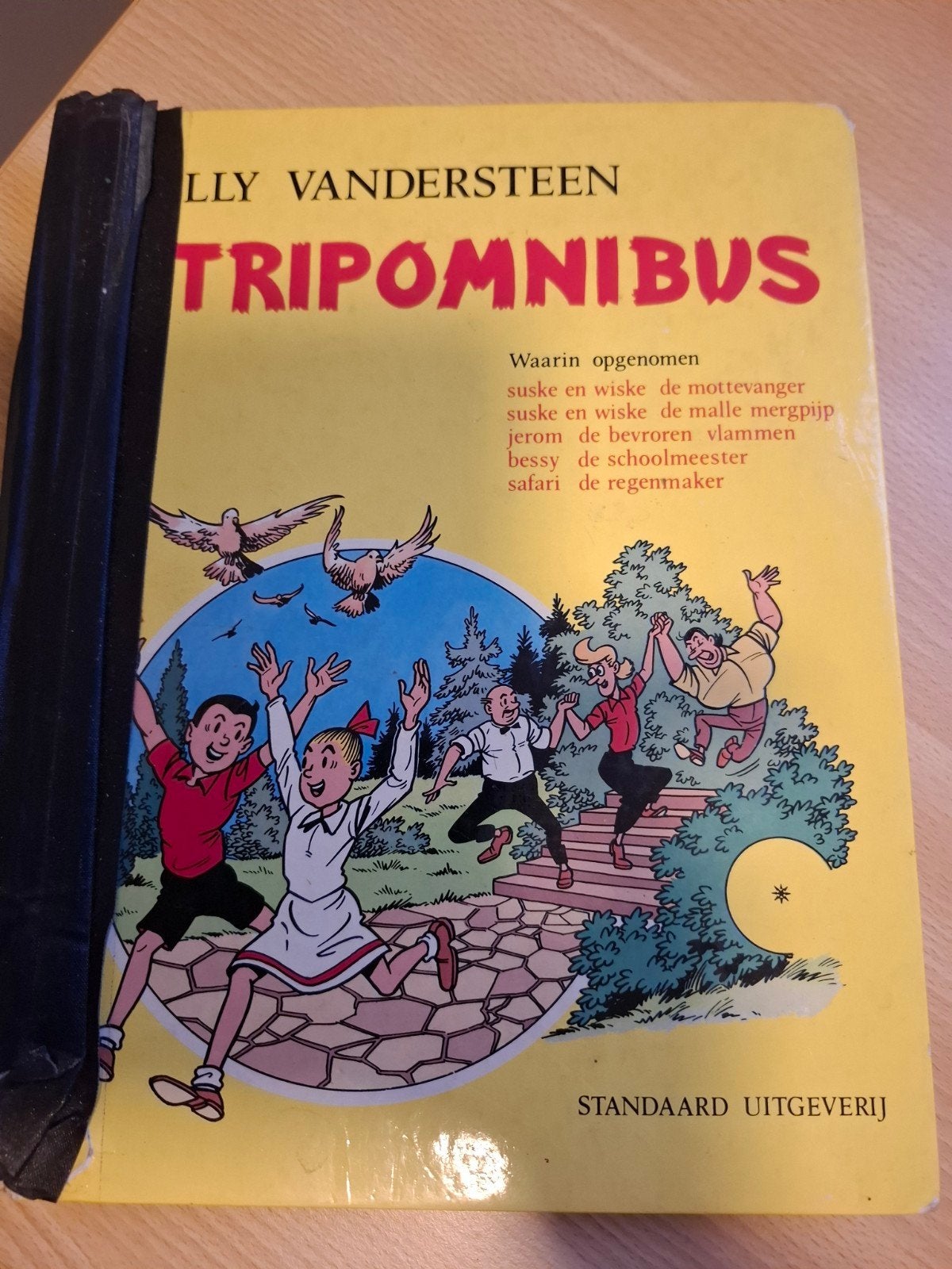 Suske en Wiske Stripomnibus - Willy Vandersteen, Boeken, Ophalen, Gelezen