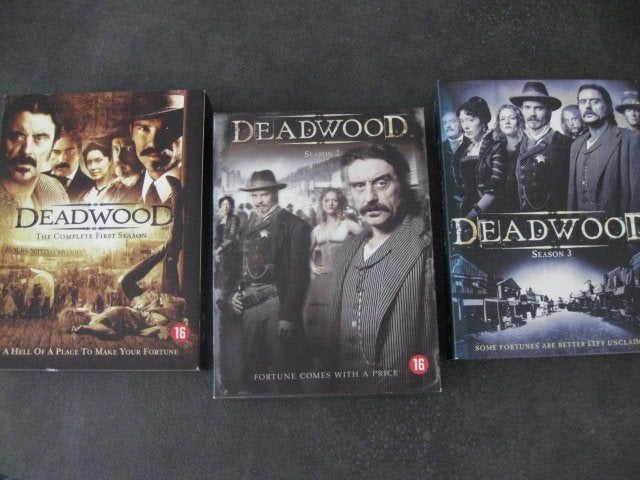 DEADWOOD - SEIZOENEN 1 + 2 en 3 (COMPLETE SERIE) op 12 DVD'S, Vanaf 16 jaar, Ophalen, Zo goed als nieuw