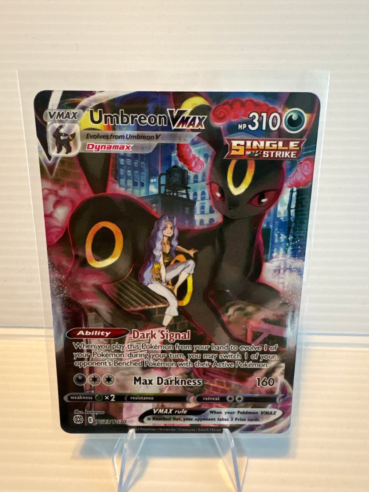 Umbreon VMAX TG23/TG30 Brilliant Stars Pokémon Kaart NM, Ophalen of Verzenden, Zo goed als nieuw, Losse kaart
