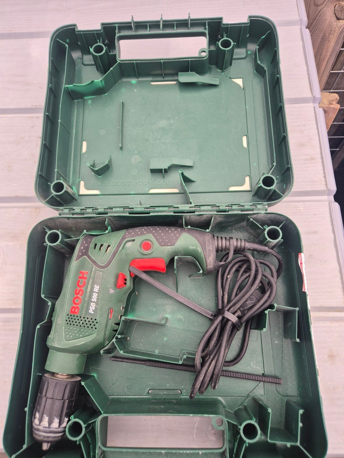 Bosch PSB 500 RE Boormachine met koffer, Boormachine, Gebruikt, Ophalen of Verzenden, Klopboormechanisme