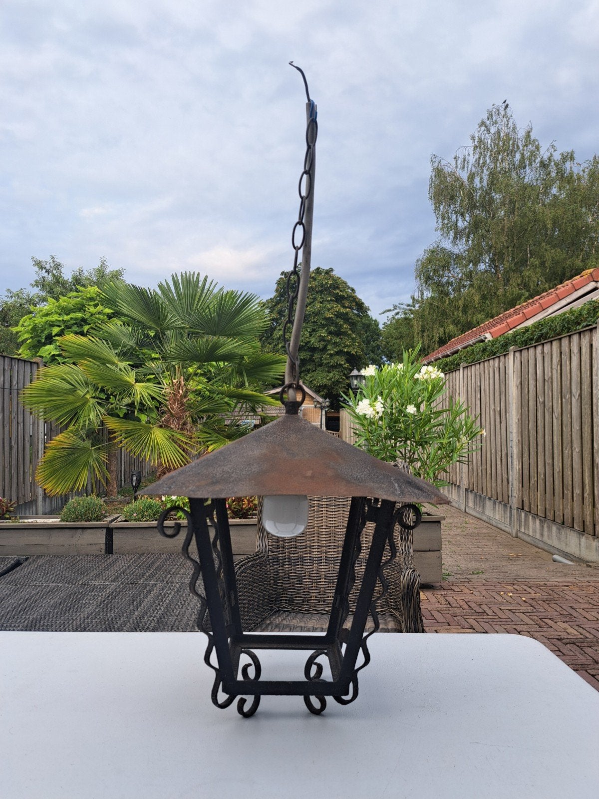 Antieke hanglamp voor afdak/café/overkapping, Tuin en Terras, Buitenverlichting, Ophalen, Gebruikt, Wandlamp, Netvoeding