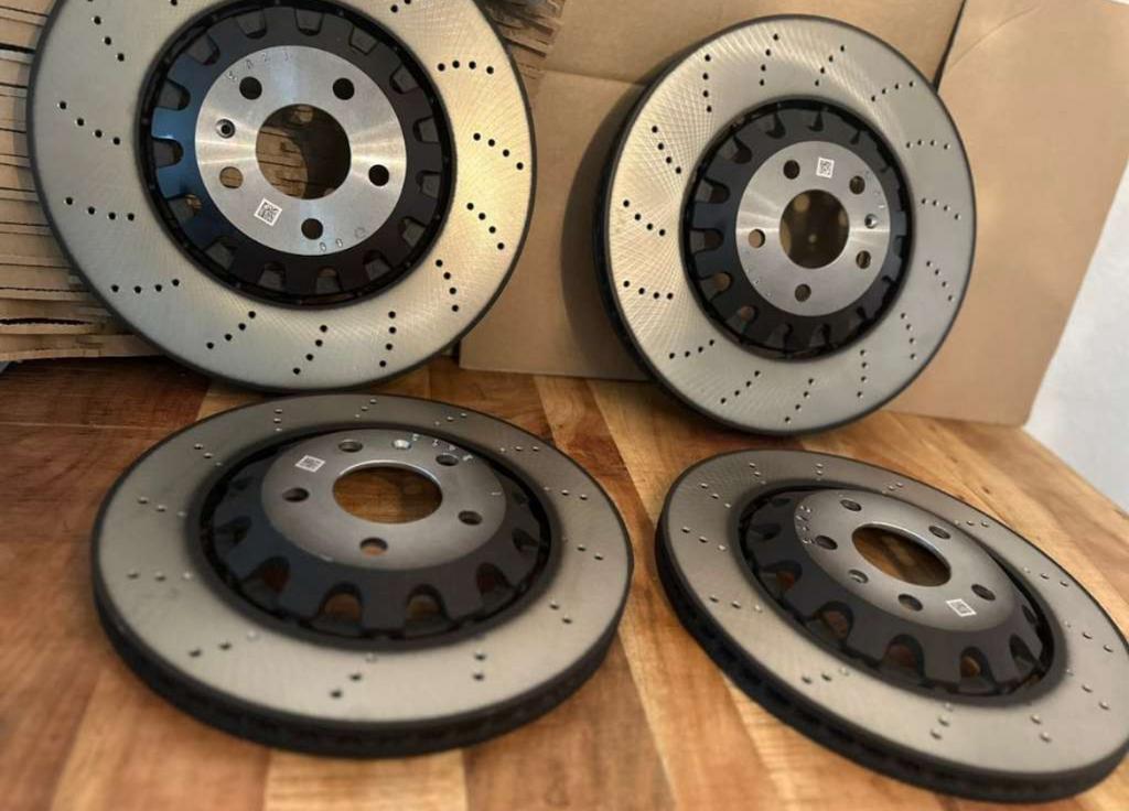 Originele Audi RS4/RS5 (B9) remmen/remschijven voor/achter, Auto-onderdelen, Ophalen of Verzenden, Nieuw, Audi