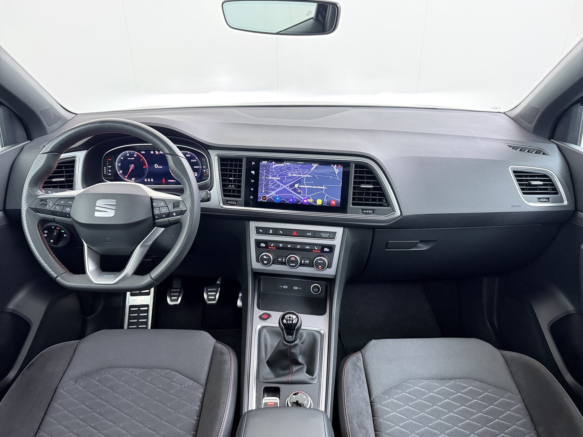 SEAT Ateca T 111PK FR Pano-Dak Virtual Cockpit Navi Camera B, Voorwielaandrijving, Automatische klimaatregeling, Gebruikt, 1246 kg
