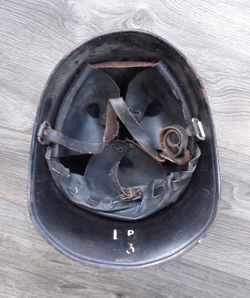 Omstreeks 1940 Nederlandse Civiele Helm Zwart model M40c, Nvt., Ophalen of Verzenden, Nederland, Landmacht