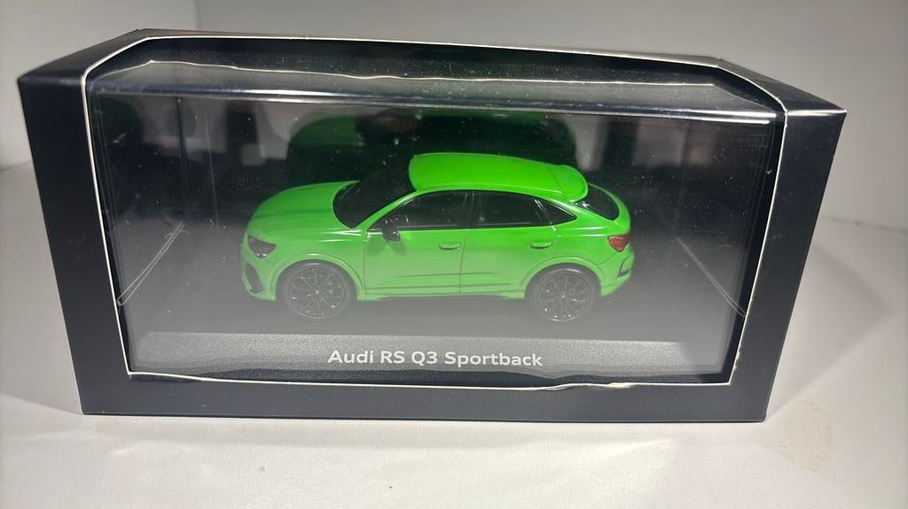 Audi rs Q3 sportback green minichamps 1.43, Auto, Ophalen of Verzenden, MiniChamps, A