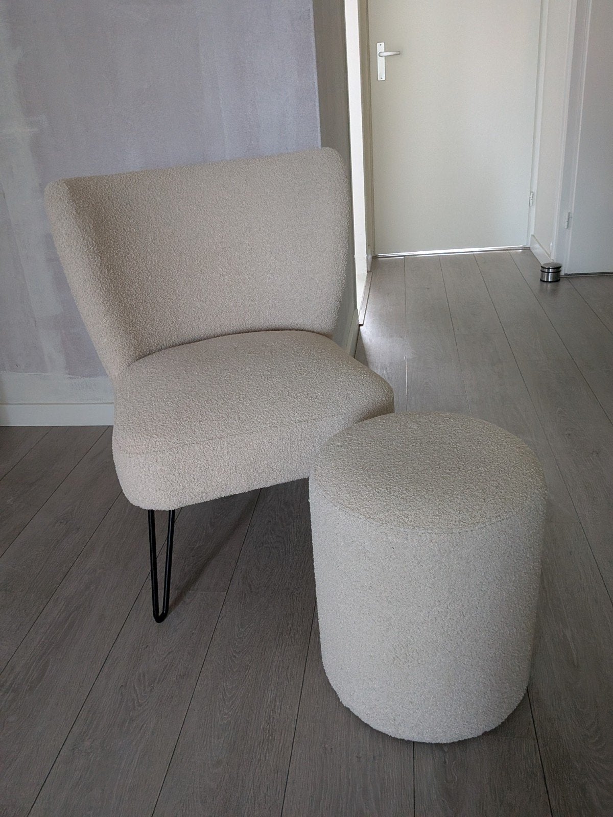 Coco Maison fauteuil met poef - Teddy stof, Ophalen, Wit, Zo goed als nieuw, Metaal