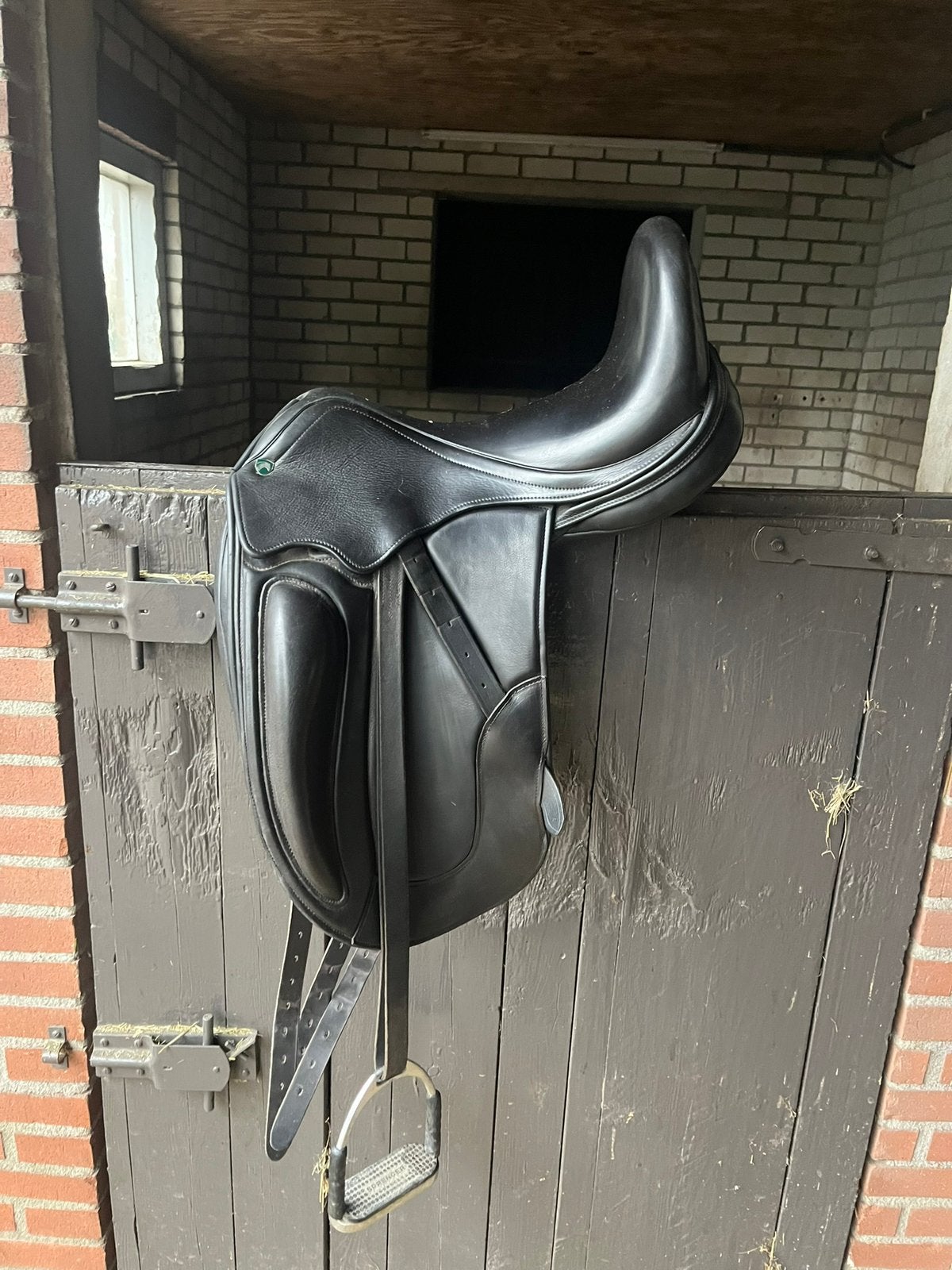 Graziozo zadel domenico 17.5 inch, Dieren en Toebehoren, Ophalen of Verzenden, Zo goed als nieuw, Dressuur