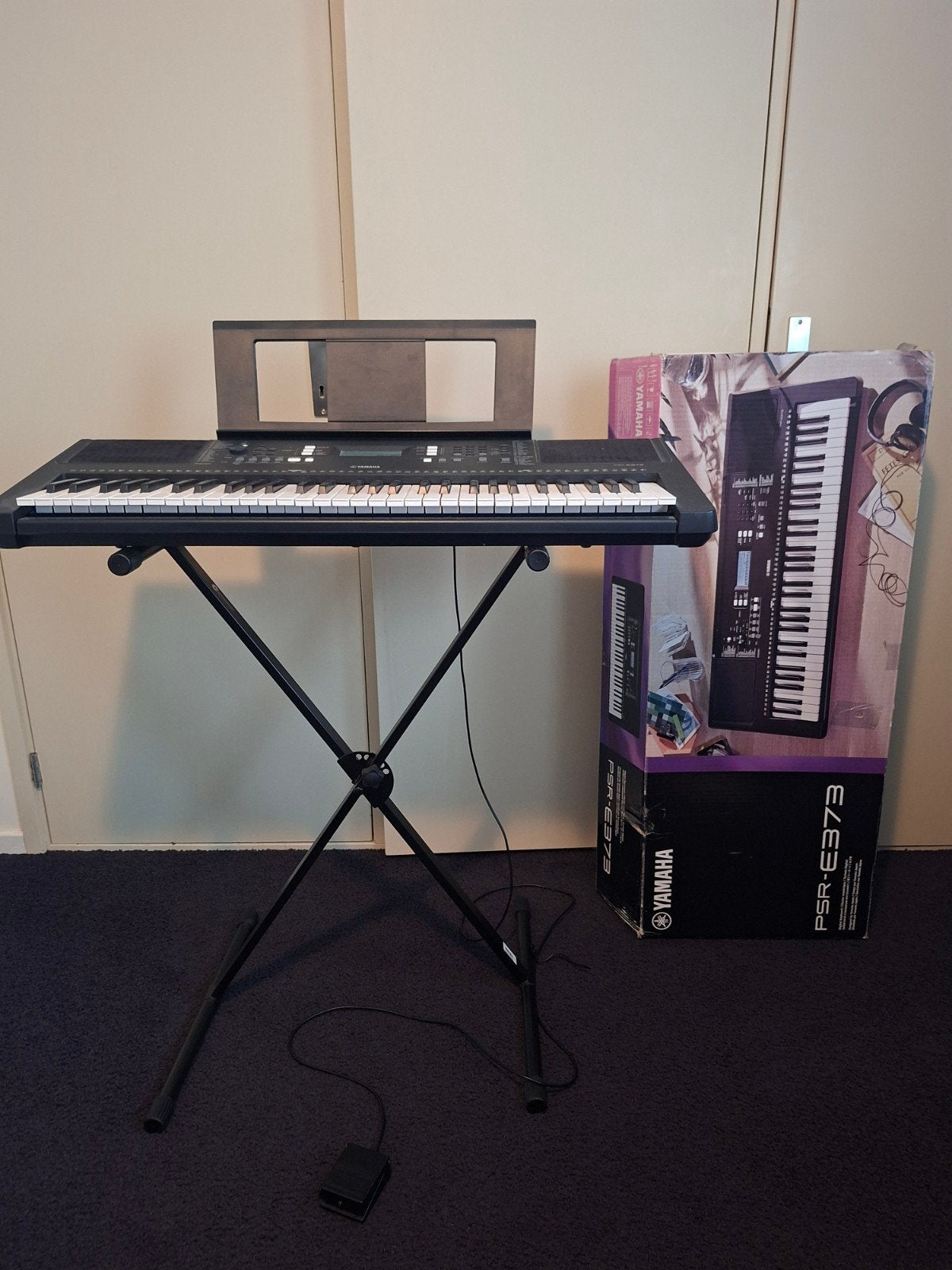 Yamaha PSR-E373 Keyboard, Muziek en Instrumenten, Ophalen, 61 toetsen, Yamaha, Zo goed als nieuw