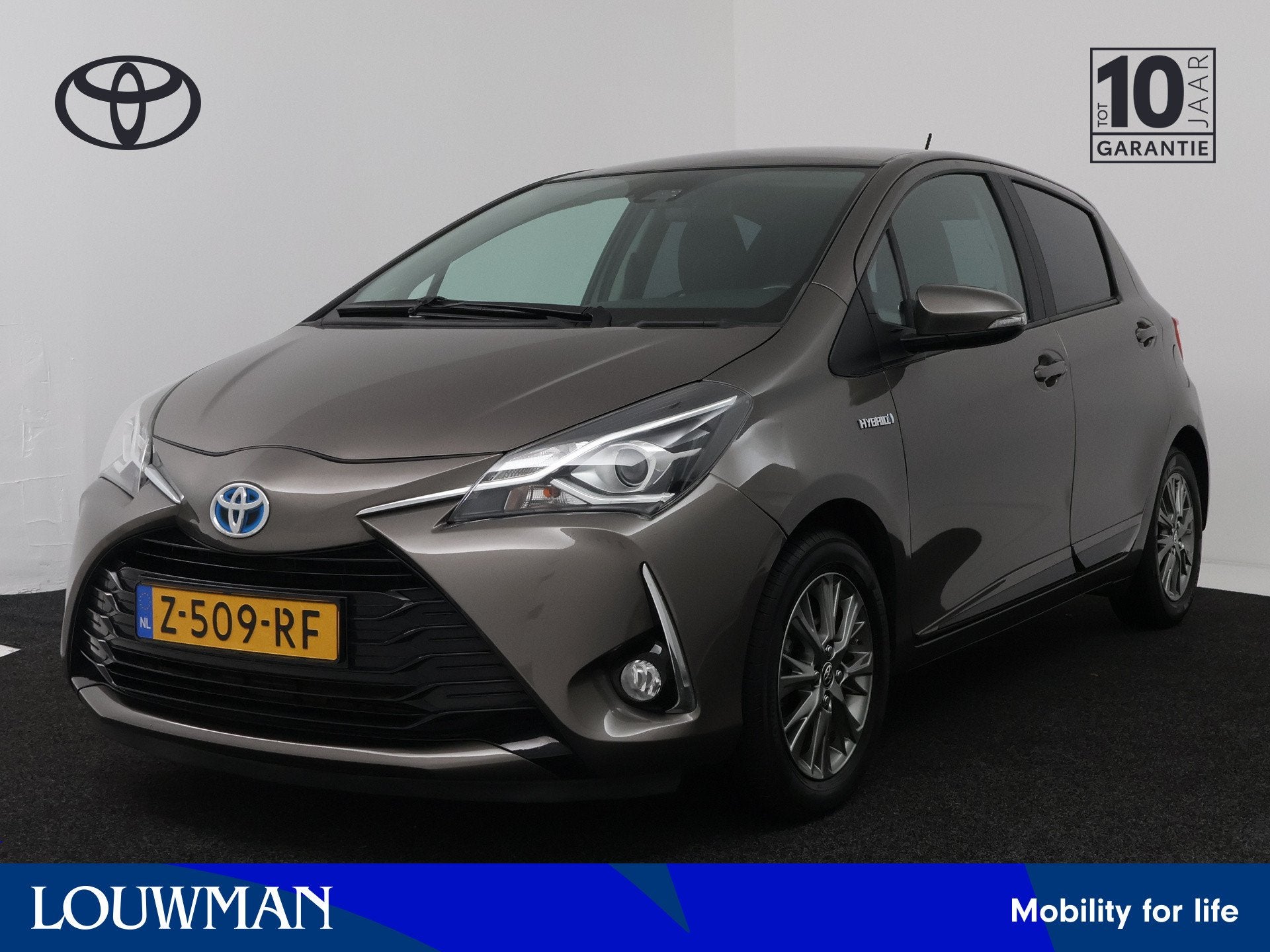 Toyota Yaris 1.5 Hybrid Design | Camera | lage km stand |, 12 maanden, Gebruikt, Euro 6, 4 cilinders