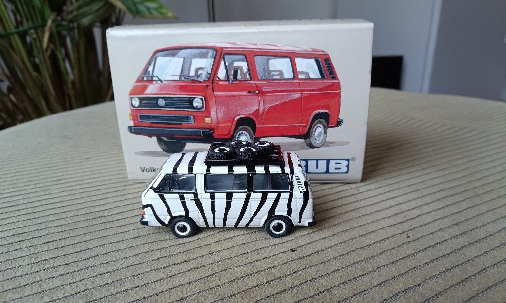 BUB 1:87 Volkswagen VW T3 Safari, Hobby en Vrije tijd, Ophalen of Verzenden, Zo goed als nieuw, Bus of Vrachtwagen, Overige merken