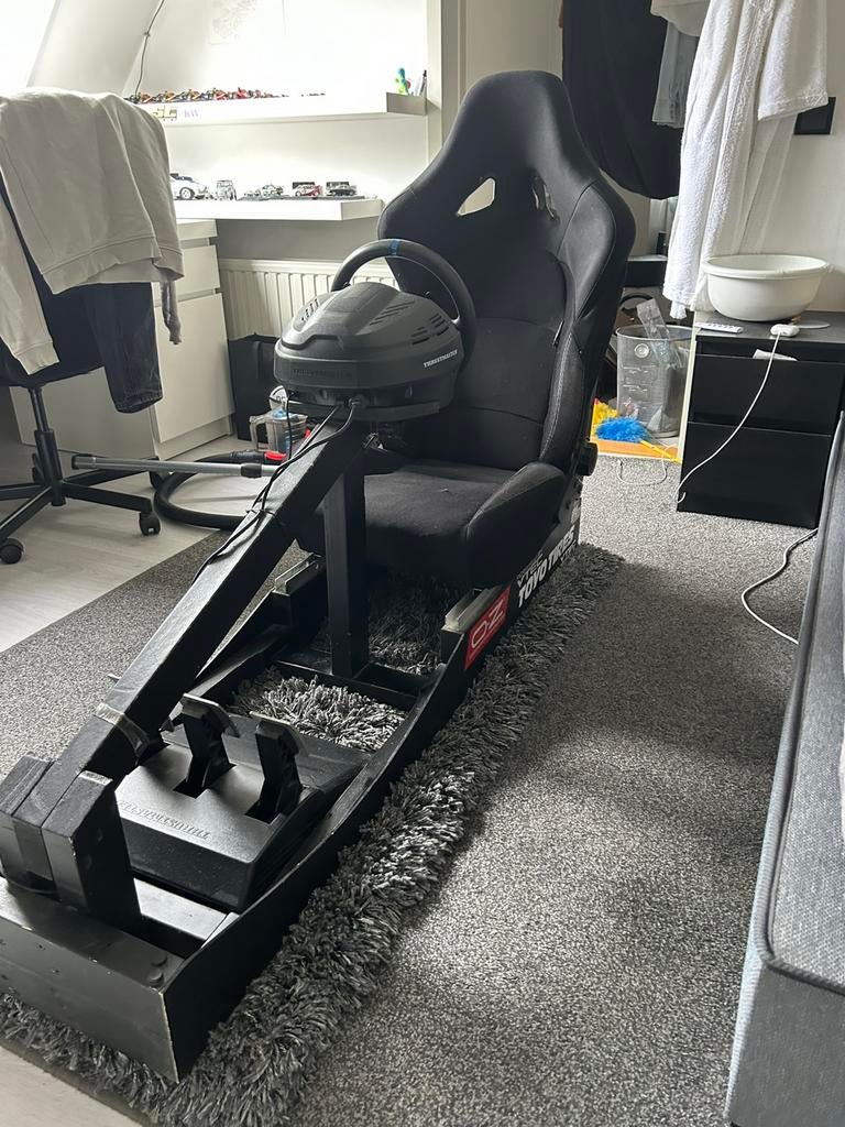 Thrustmaster t300rs GT + SF1000 Ferrari + DIY playseat, Ophalen, Zo goed als nieuw, Playseat of Racestoel, PlayStation 3