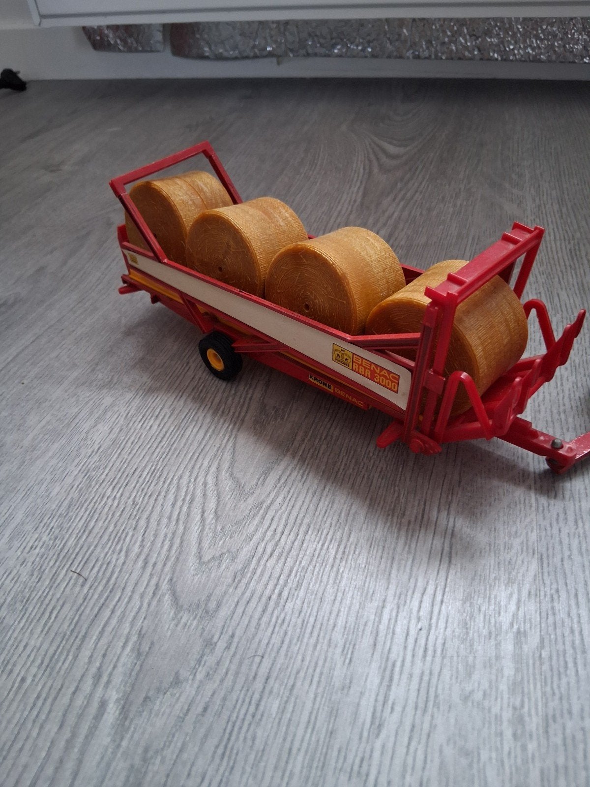 Britains ronde balenwagen incl. 4 ronde balen, Ophalen of Verzenden, Gebruikt