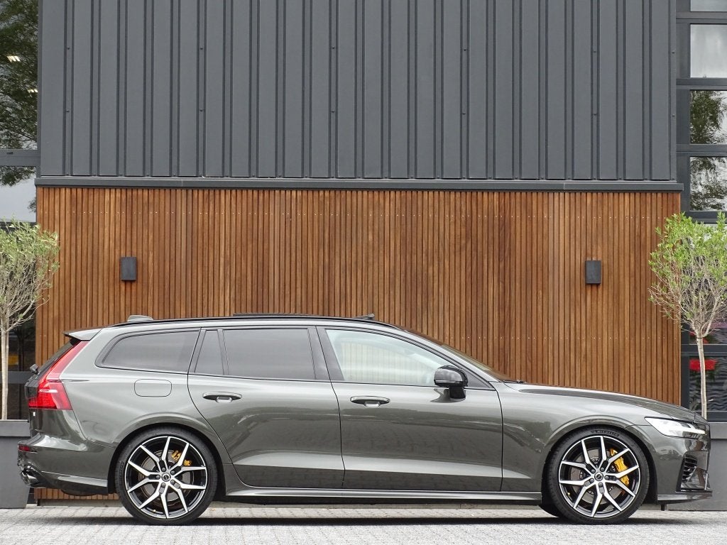 Volvo V60 T8 AWD 405PK Inscription Plug-In Hybrid / Heico Ed, Gebruikt, Euro 6, Vierwielaandrijving, Hybride Elektrisch/Benzine