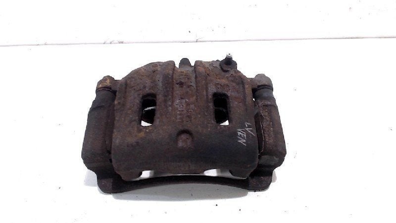 Remklauw links voor Kia Sorento, Onderdelen@venauto.nl, Van der Ven Autorecycling B.V., Gebruikt, Ettenseweg 76, 4706 PB Roosendaal, The Netherlands