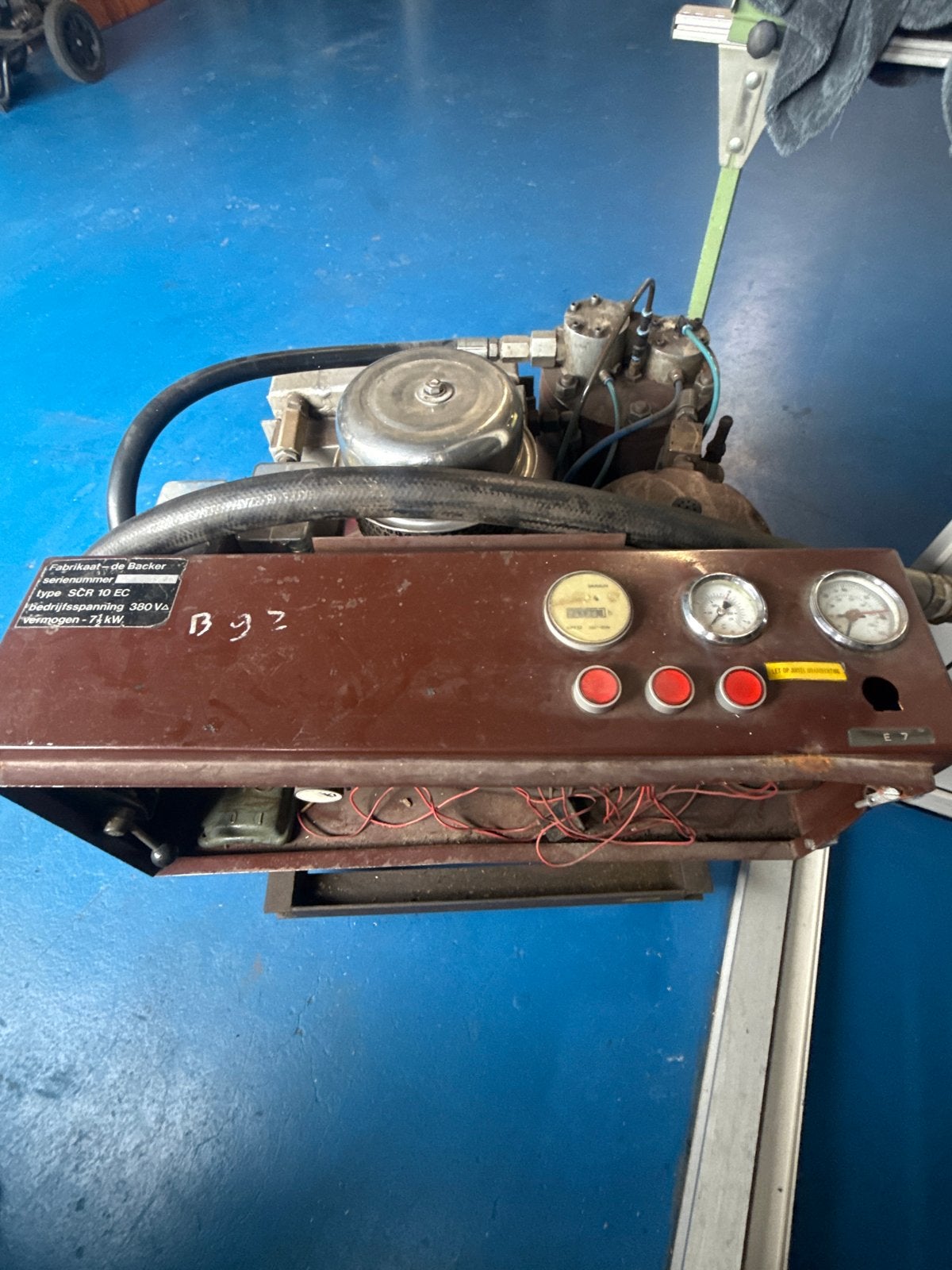 Schroefcompressor, Ophalen, Gebruikt, 400 tot 800 liter/min, 10 bar of meer