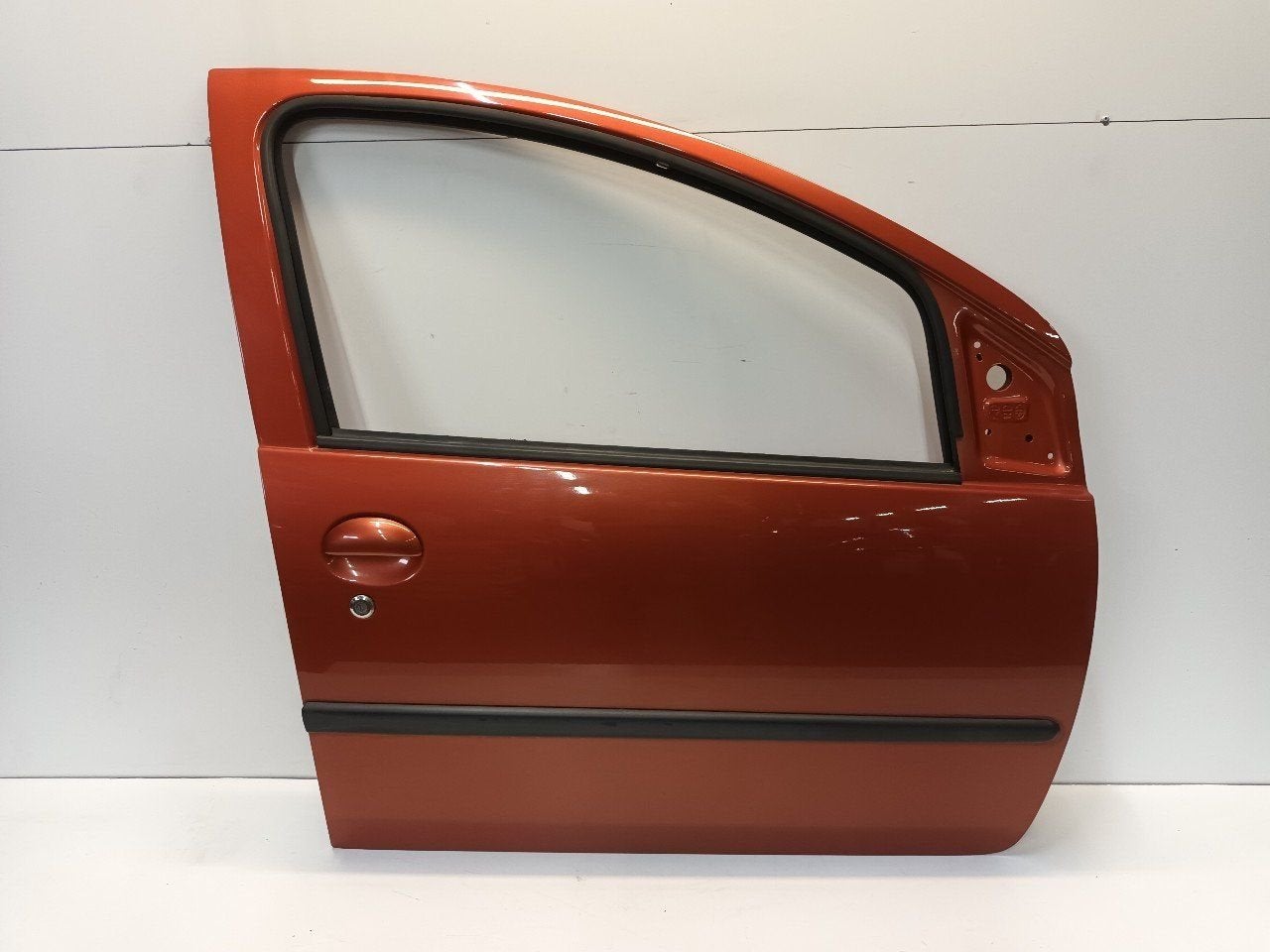Portier rechts voor Peugeot 107, Onderdelen@venauto.nl, Van der Ven Autorecycling B.V., Gebruikt, Citroën