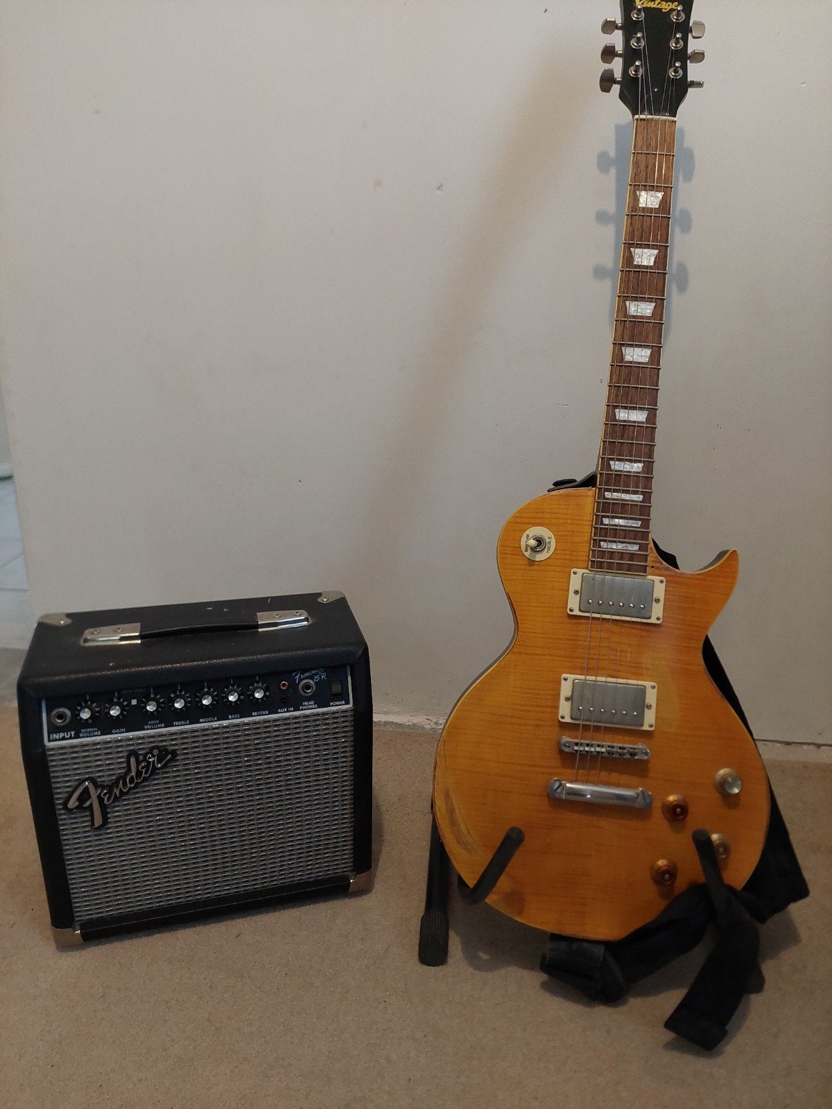 Vintage Gitaar Kossoff Fader Sunburst met Fender Versterker, Muziek en Instrumenten, Gebruikt, Met versterker, Solid body, Ophalen