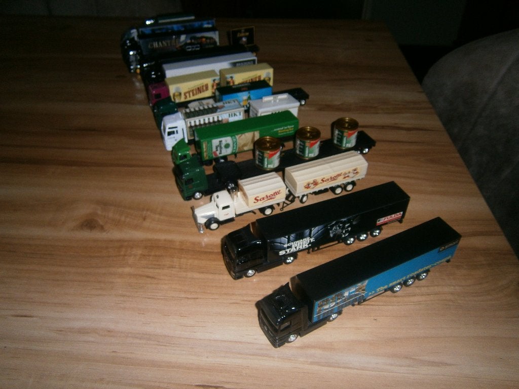 Verzameling van 14 miniatuur vrachtwagens schaal 1:87, Ophalen of Verzenden, Gebruikt, Bus of Vrachtwagen, Overige merken