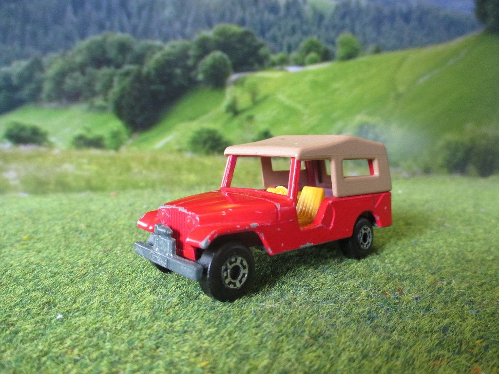 1/64 Jeep CJ6 - Matchbox Superfast MB53 1981 rood #2, Ophalen of Verzenden, Gebruikt, Auto