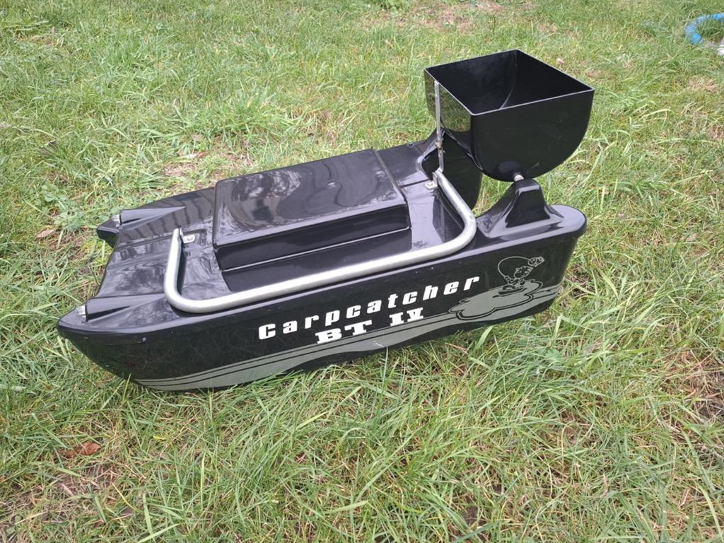Voerboot carpcatcher Graupner met garantie, Watersport en Boten, Hengelsport | Karpervissen, Ophalen of Verzenden, Overige typen