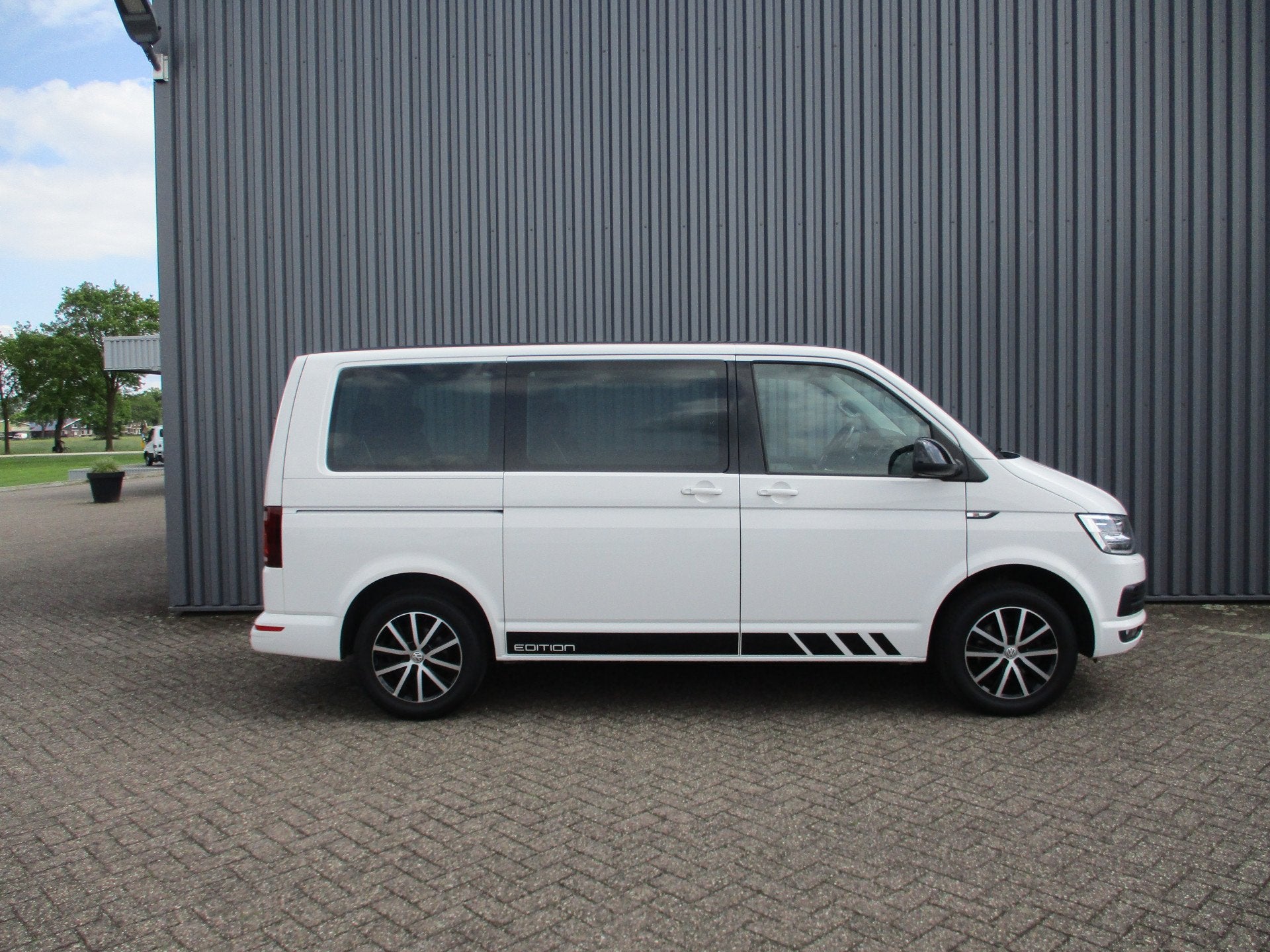 Volkswagen Transporter Multivan 2.0 TDI 150 PK 7 Persoons Na, Gebruikt, 4 cilinders, 150 pk, Volkswagen