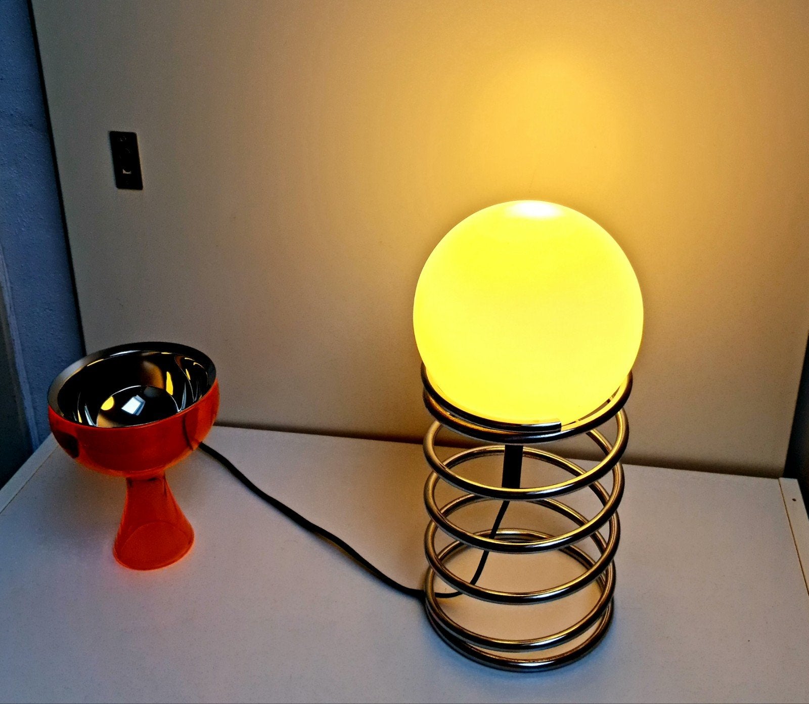 Spiraal bollamp tafellamp stijl Ingo Maurer vintage mooi, Ophalen