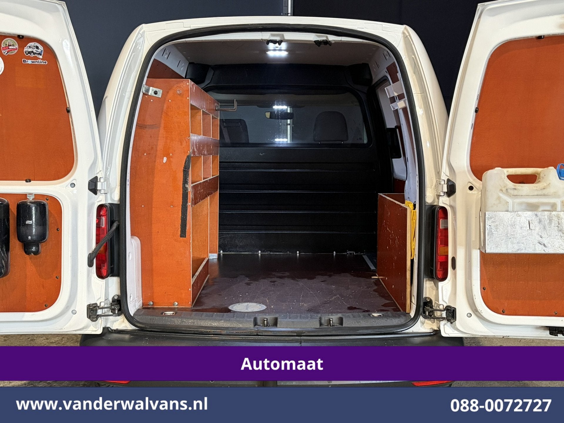 Volkswagen Caddy 2.0 TDI 102pk Automaat L1H1 Inrichting BMT, Auto's, Bestelauto's, Stof, Gebruikt, Euro 6, 4 cilinders