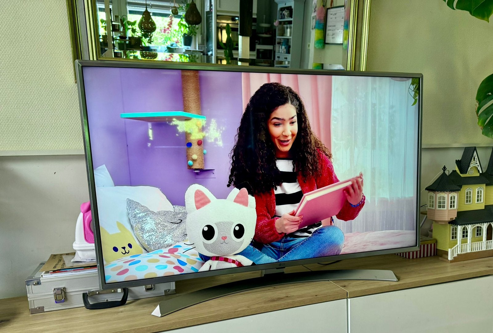 LG 43 inch 4K Smart TV (43UJ701V) - Werkt uitstekend!, Audio, Tv en Foto, Televisies, Ophalen, 50 Hz, LCD, Zo goed als nieuw