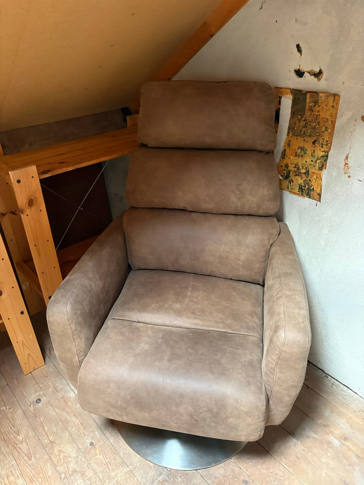 Comfortabele bruine relaxfauteuil, Ophalen, Bruin, Zo goed als nieuw, Eén