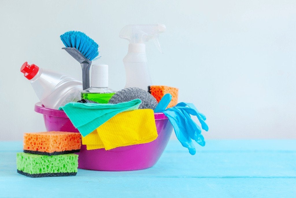 Schoonmaakster aangeboden, 25 - 32 uur, Overige vormen, MBO, Geschikt als bijbaan