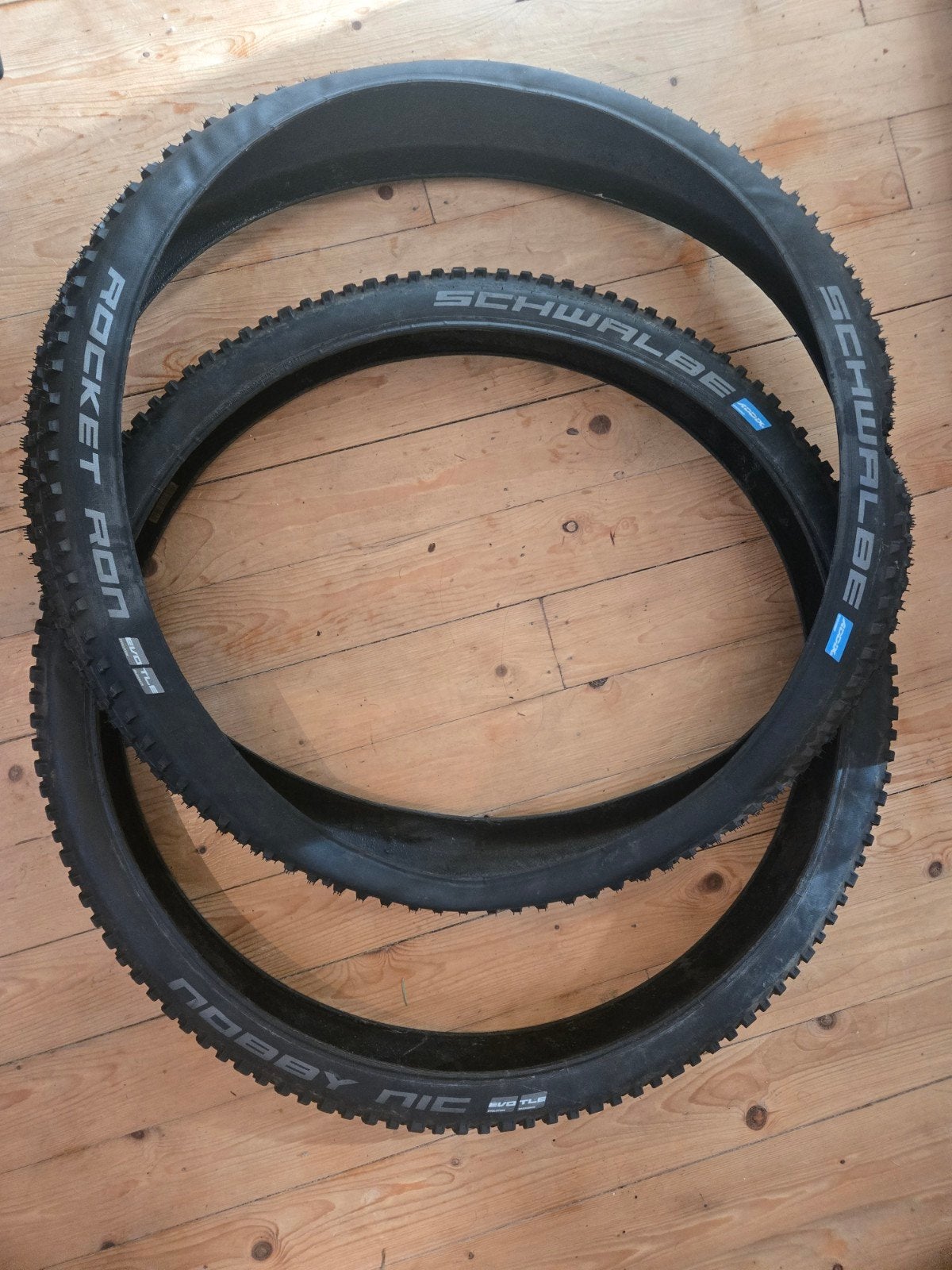 set Schwalbe Nobby Nic 2.35  en Rocket Ron 2.25 29 inch, Fietsen en Brommers, Ophalen of Verzenden, Zo goed als nieuw